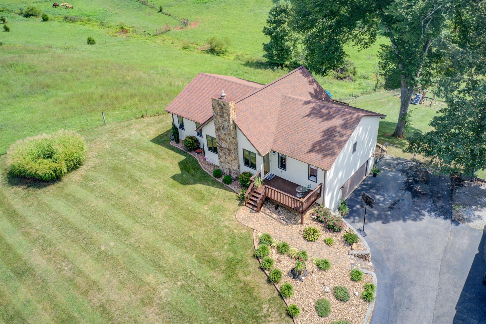 3480 Saunders Road Vinton, VA 24179 - Photo 4 of 40 04-090220200004