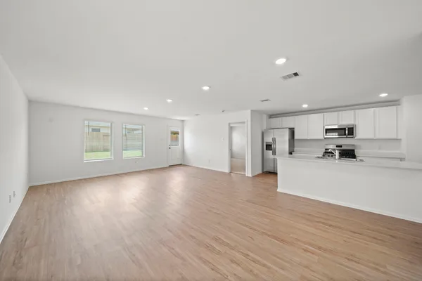 $2,200 | 1524 Twilight Grn Drive, Katy, TX 77493