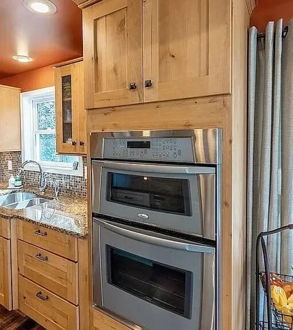 $849,900 | 3518 East Long Lake Road, Harrison, MI 48625