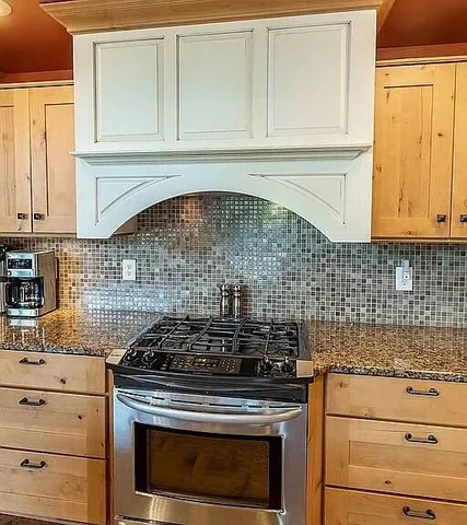 $849,900 | 3518 East Long Lake Road, Harrison, MI 48625