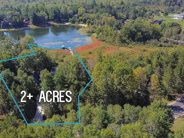 $849,900 | 3518 East Long Lake Road, Harrison, MI 48625