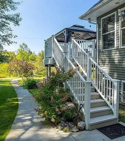 $849,900 | 3518 East Long Lake Road, Harrison, MI 48625