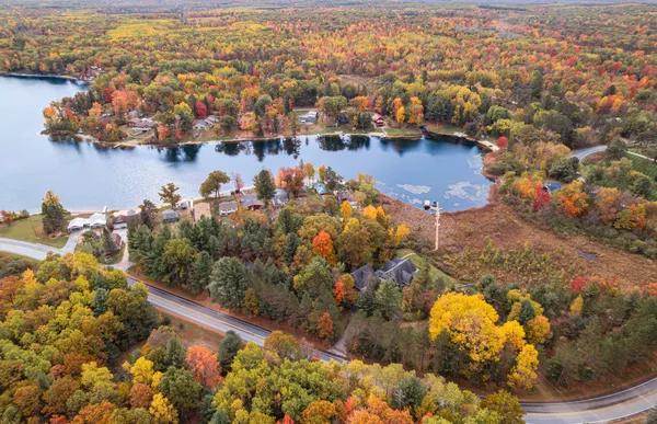 $849,900 | 3518 East Long Lake Road, Harrison, MI 48625