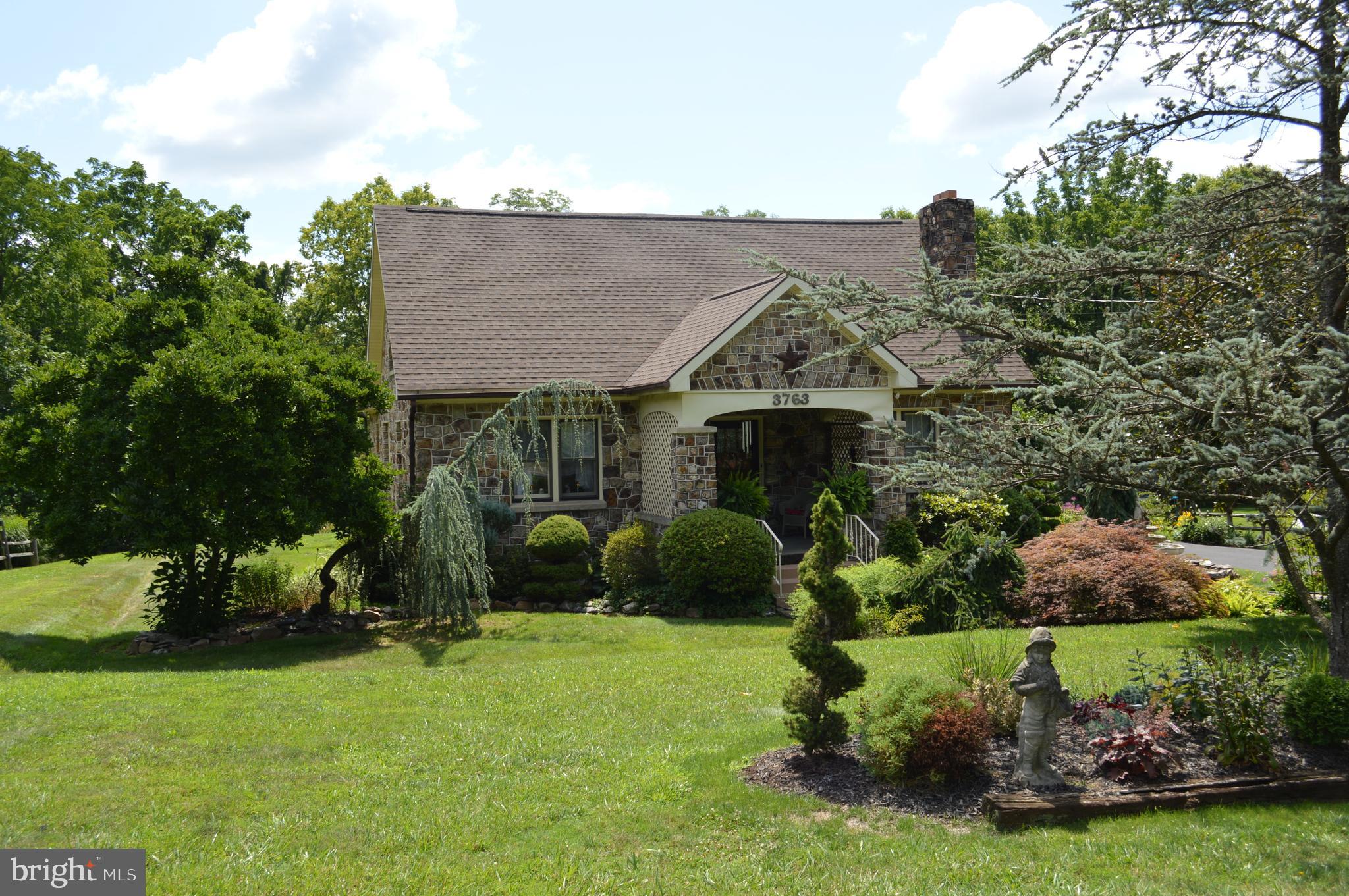 3763 Spring Road Carlisle, PA 17013 - Photo 2 of 80 Gallery Image 2