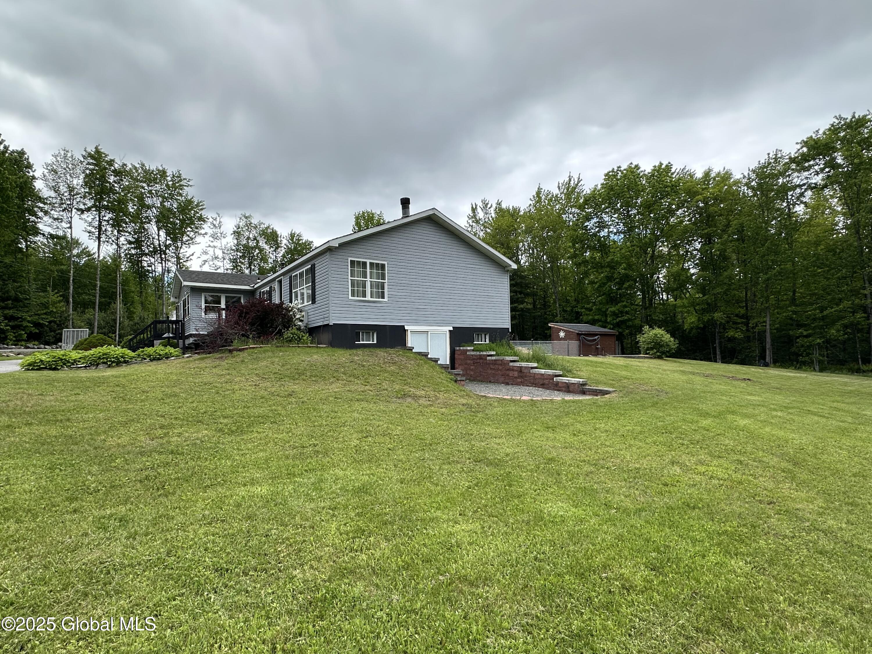 60 Partridge Road Edinburg, NY 12134 - Photo 5 of 69 House
