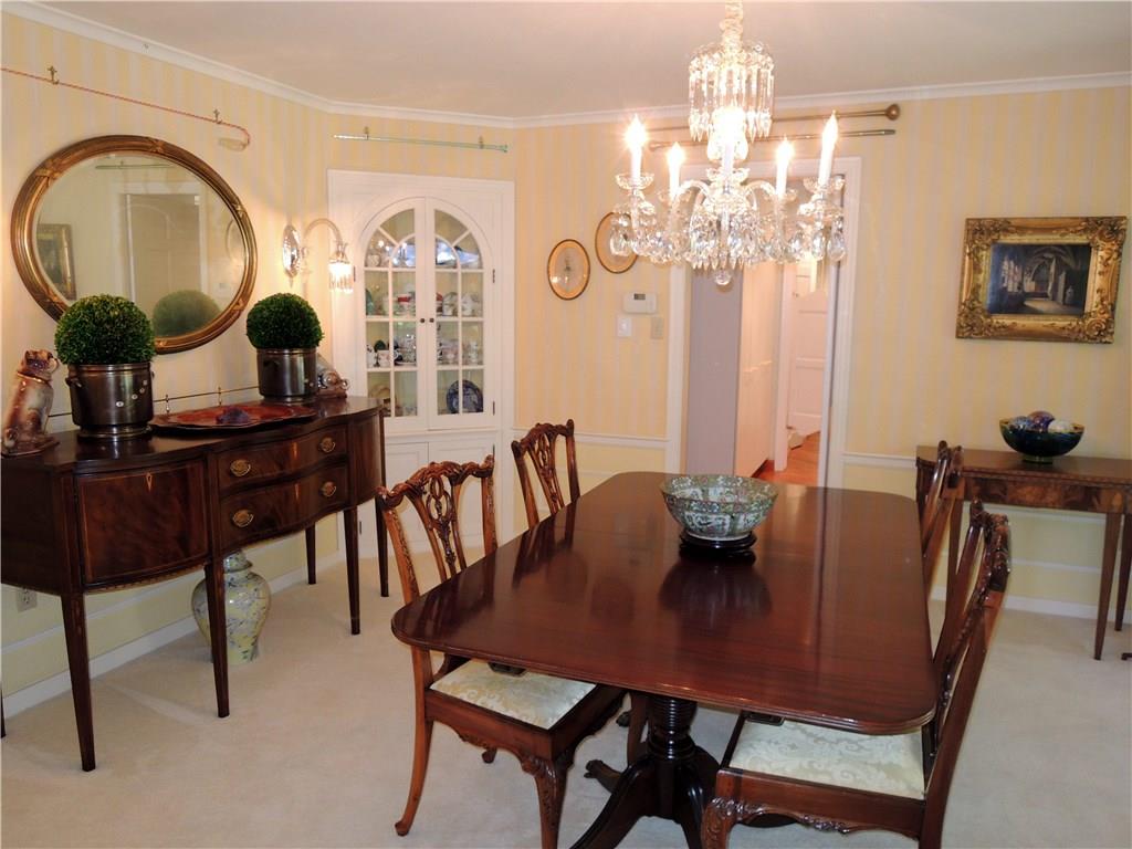 665 Osage Road Mt. Lebanon, PA 15243 - Photo 5 of 15 Gallery Image 5