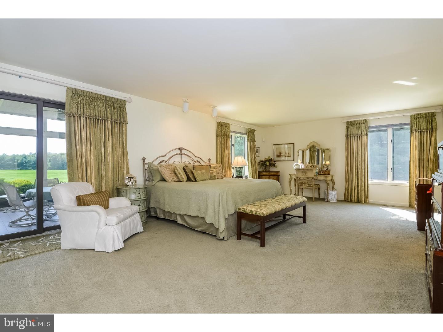 250 Walter Road, Unit 11 Line Lexington, PA 18932 - Photo 8 of 22 Gallery Image 8