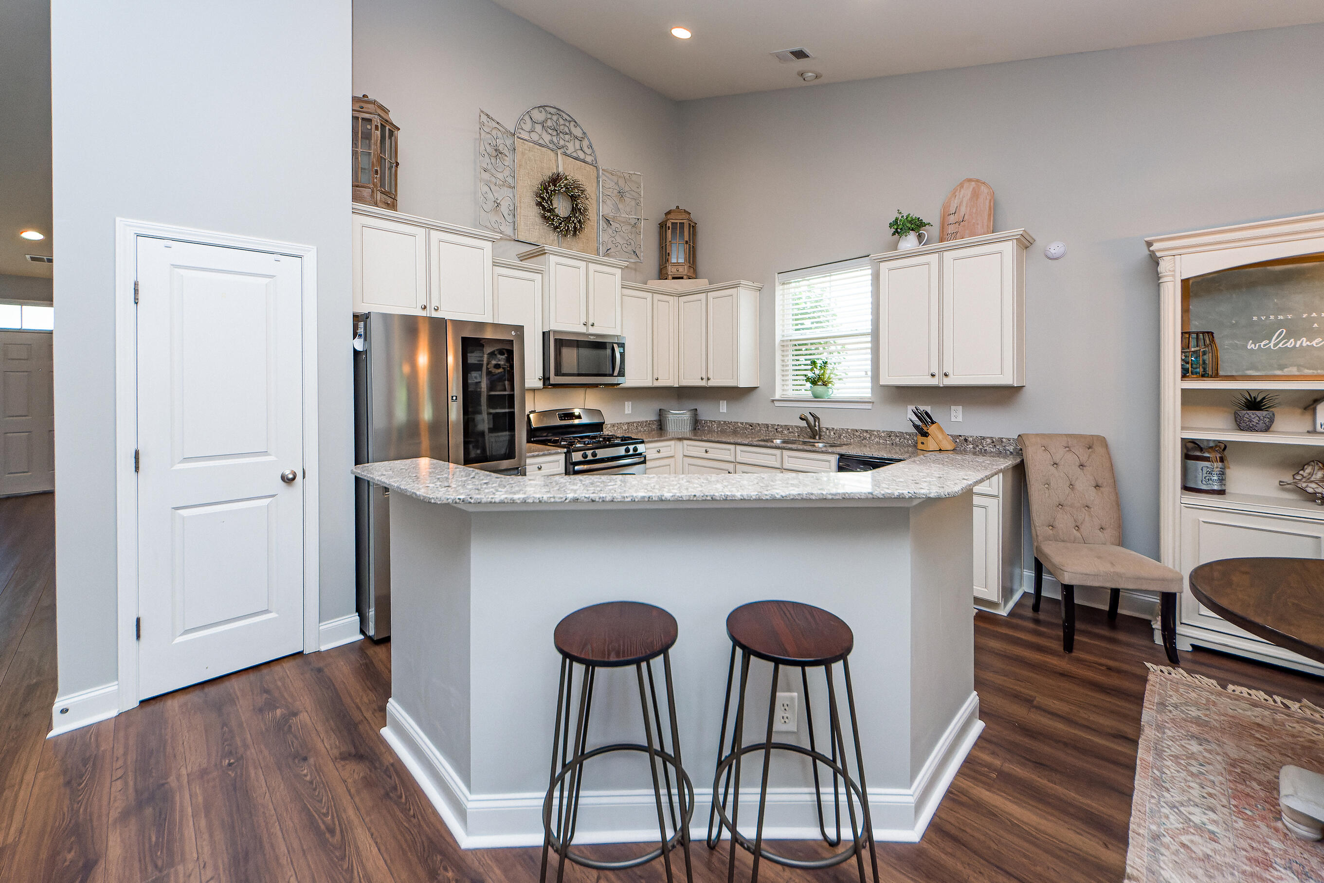 303 Freeland Way Moncks Corner, SC 29461 - Photo 16 of 46 16