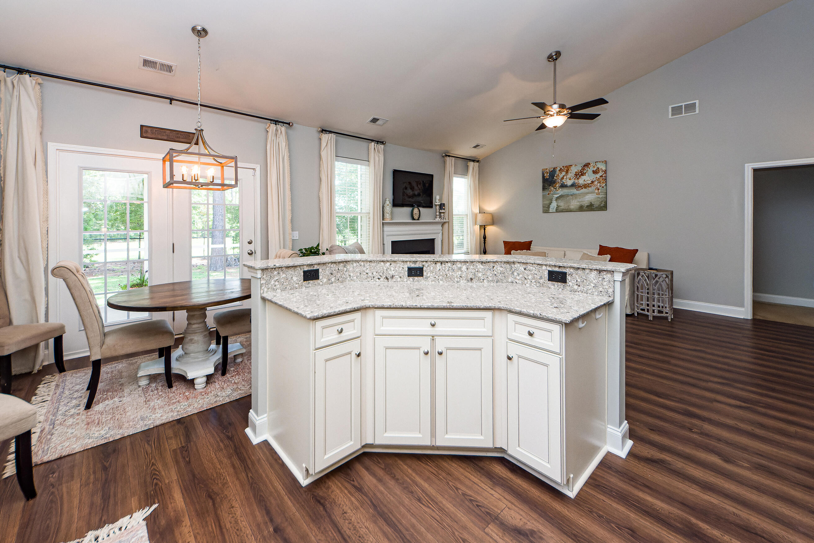 303 Freeland Way Moncks Corner, SC 29461 - Photo 21 of 46 21
