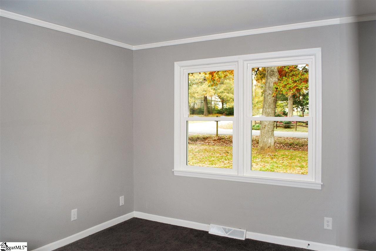 305 Timberlane Road Greer, SC 29651 - Photo 16 of 19 Gallery Image 16