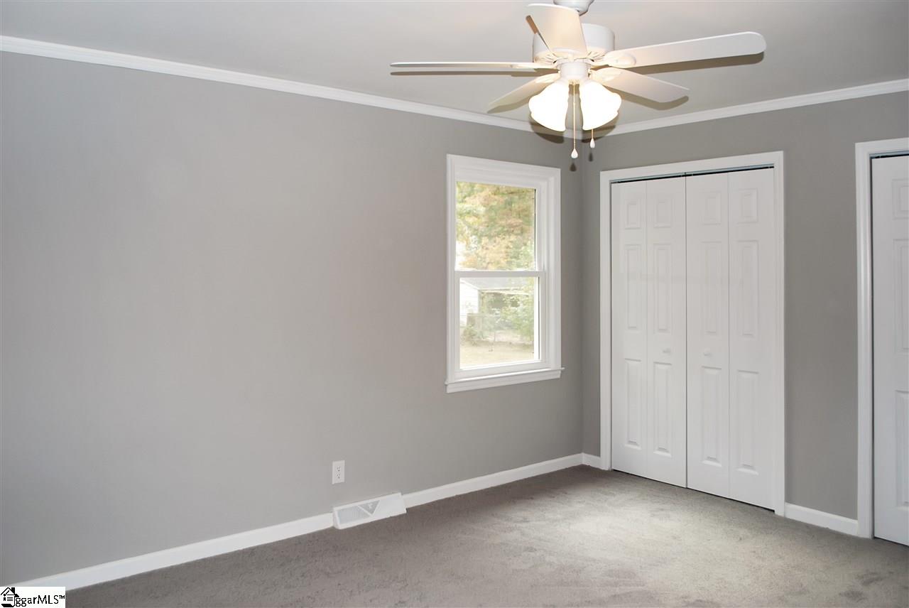 305 Timberlane Road Greer, SC 29651 - Photo 17 of 19 Gallery Image 17