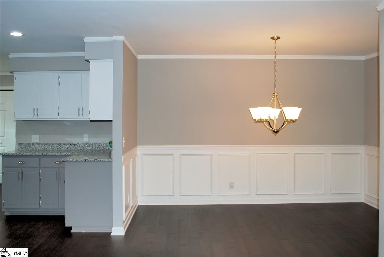 305 Timberlane Road Greer, SC 29651 - Photo 6 of 19 Gallery Image 6
