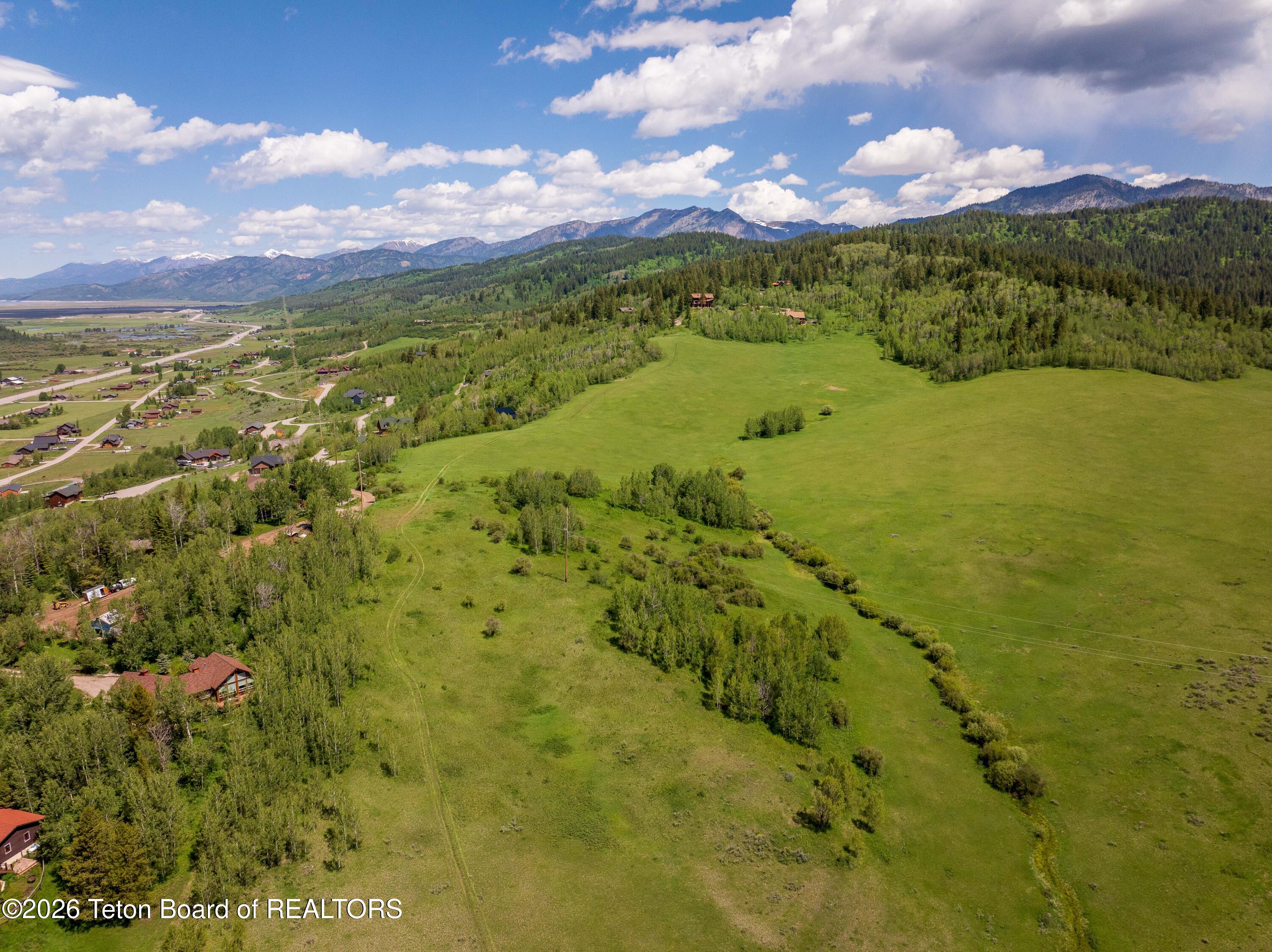 Falcon Drive Alpine, WY 83128 - Photo 10 of 18 DJI_20260601115630_0028_D