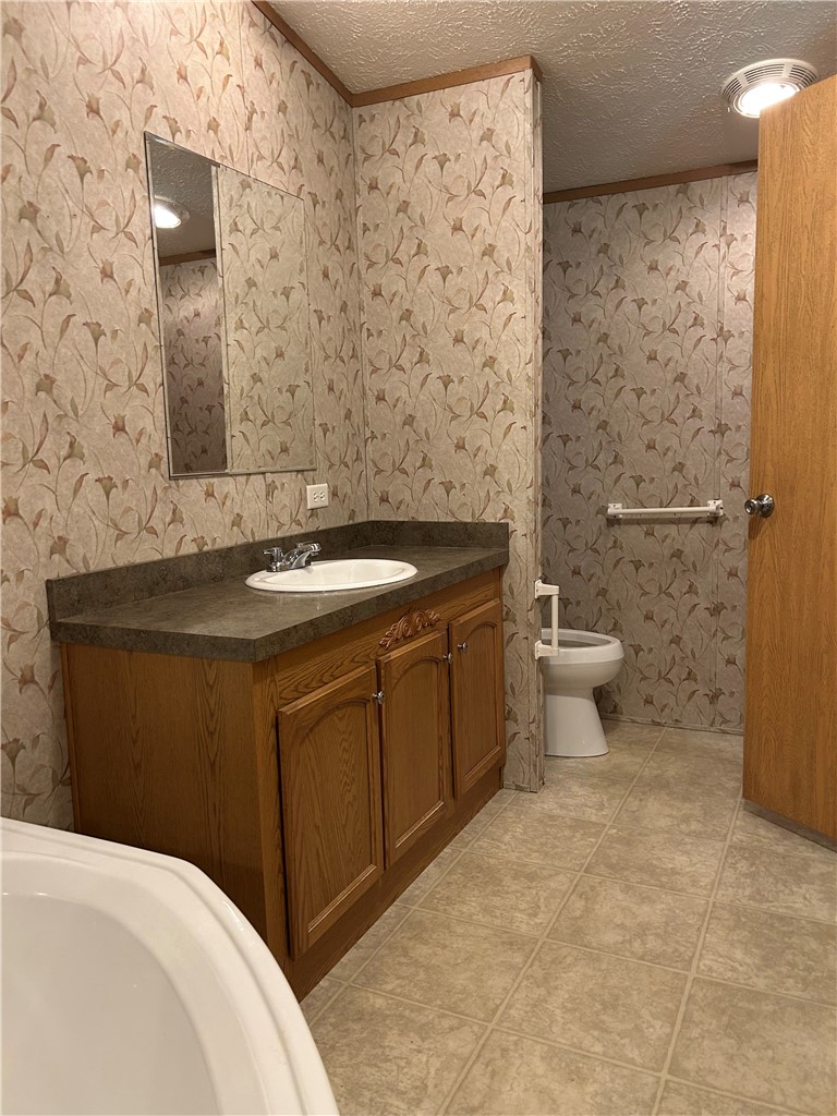 33 Hemlock Road Glocester, RI 02814 - Photo 12 of 12