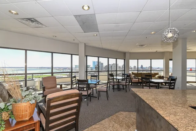 $224,900 | 1633 North Prospect Avenue, Unit 10C, Milwaukee, WI 53202