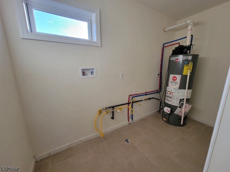 46 Garret Street Paterson, NJ 07501 - Photo 9 of 11