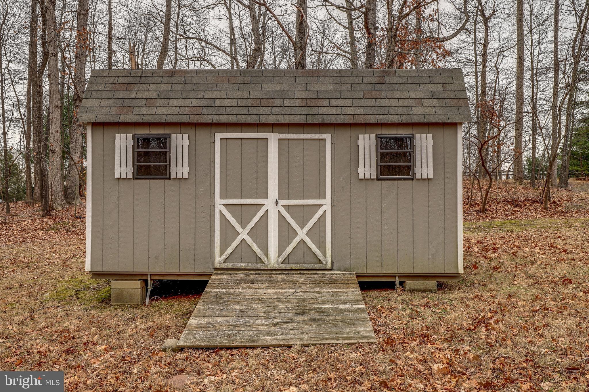 5562 Snow Mountain Road Broad Run, VA 20137 - Photo 42 of 46 Shed Conveys