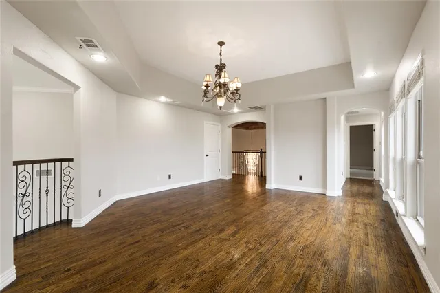 $785,000 | 917 Wood Hollow Way, DeSoto, TX 75115