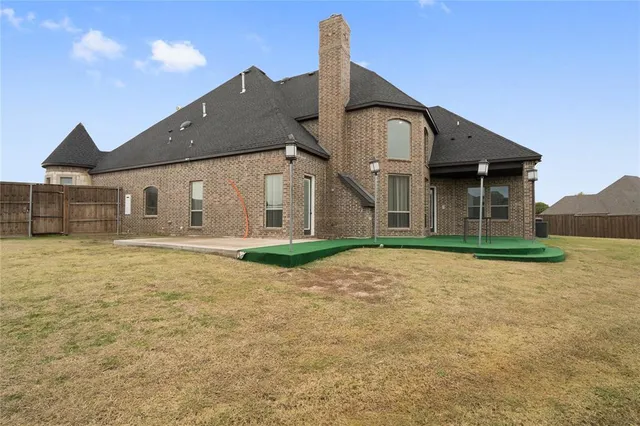 $785,000 | 917 Wood Hollow Way, DeSoto, TX 75115