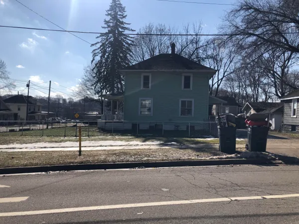 $141,000 | 315 Red Bud Trail North, Buchanan, MI 49107