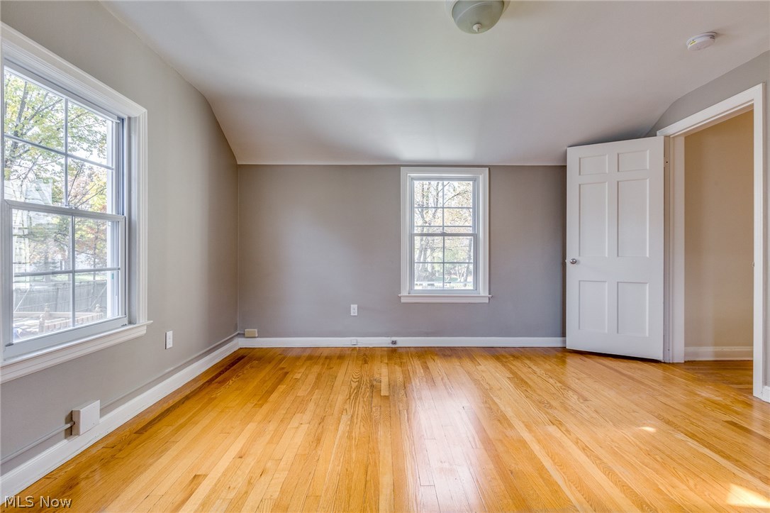 794 Quilliams Road Cleveland, OH 44121 - Photo 13 of 23