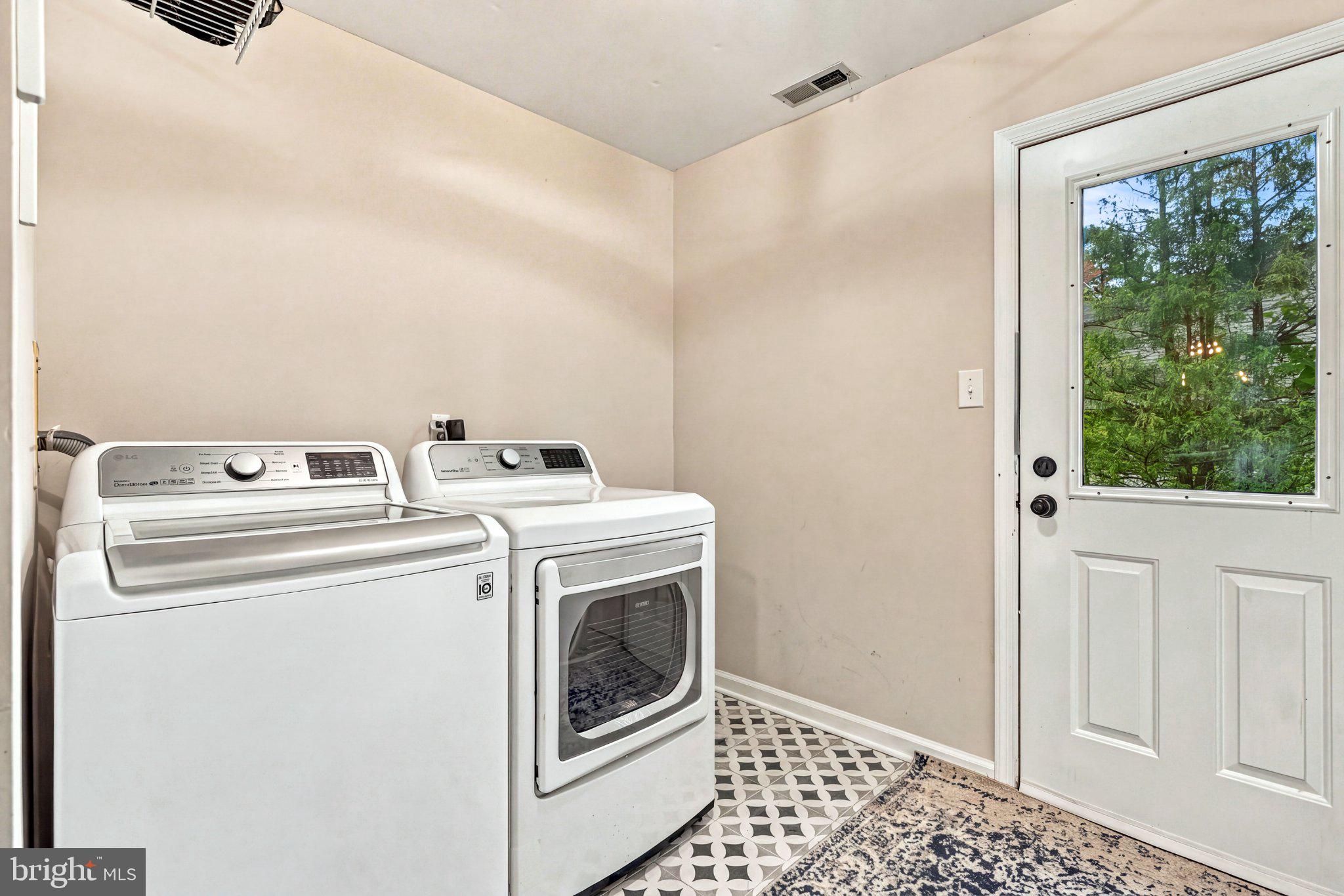 53 Winfield Road Sicklerville, NJ 08081 - Photo 26 of 50 Gallery Image 26