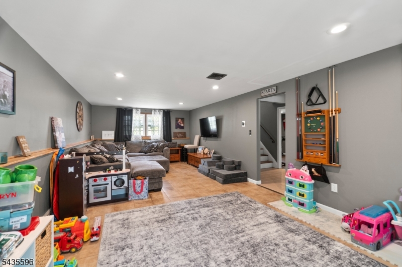 9 Partridge Lane Sparta, NJ 07871 - Photo 25 of 40