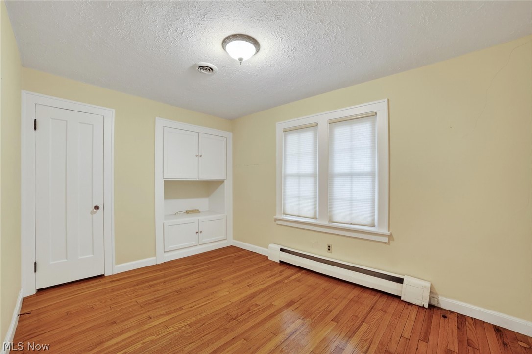 3008 Warrington Road Shaker Heights, OH 44120 - Photo 38 of 47