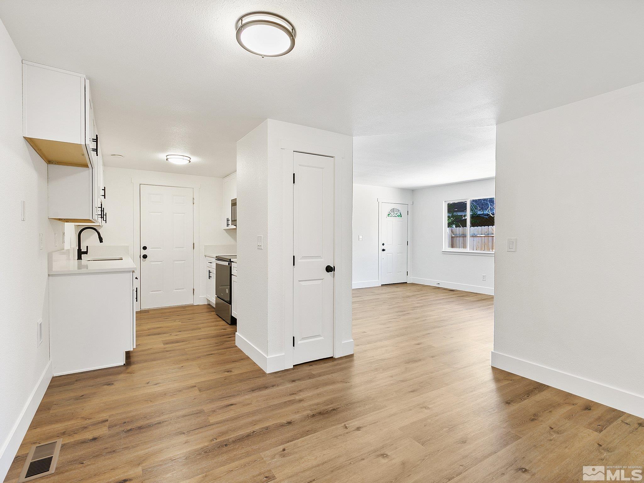 1376 Butler Street Reno, NV 89512 - Photo 8 of 22 Photo 8