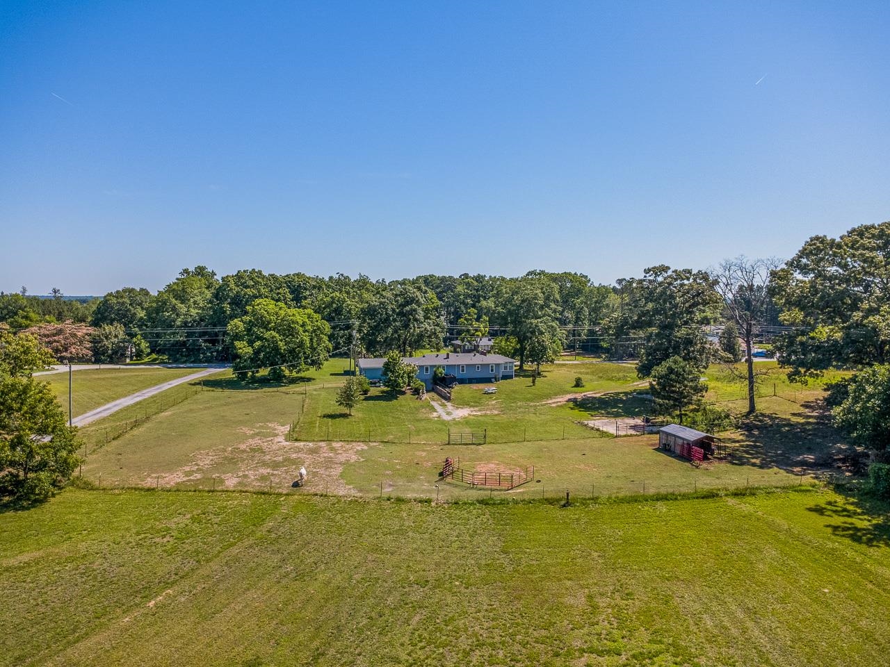 902 Blackstock Road Pauline, SC 29374 - Photo 29 of 35