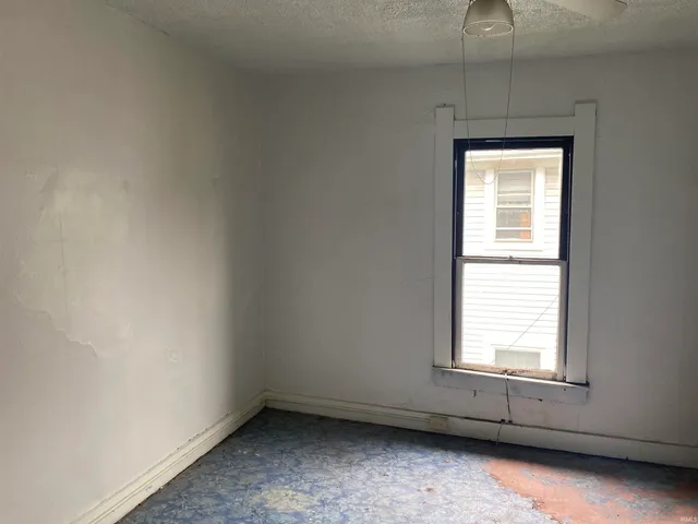 $89,000 | 1001-1003 South 8th Street, Richmond, IN 47374