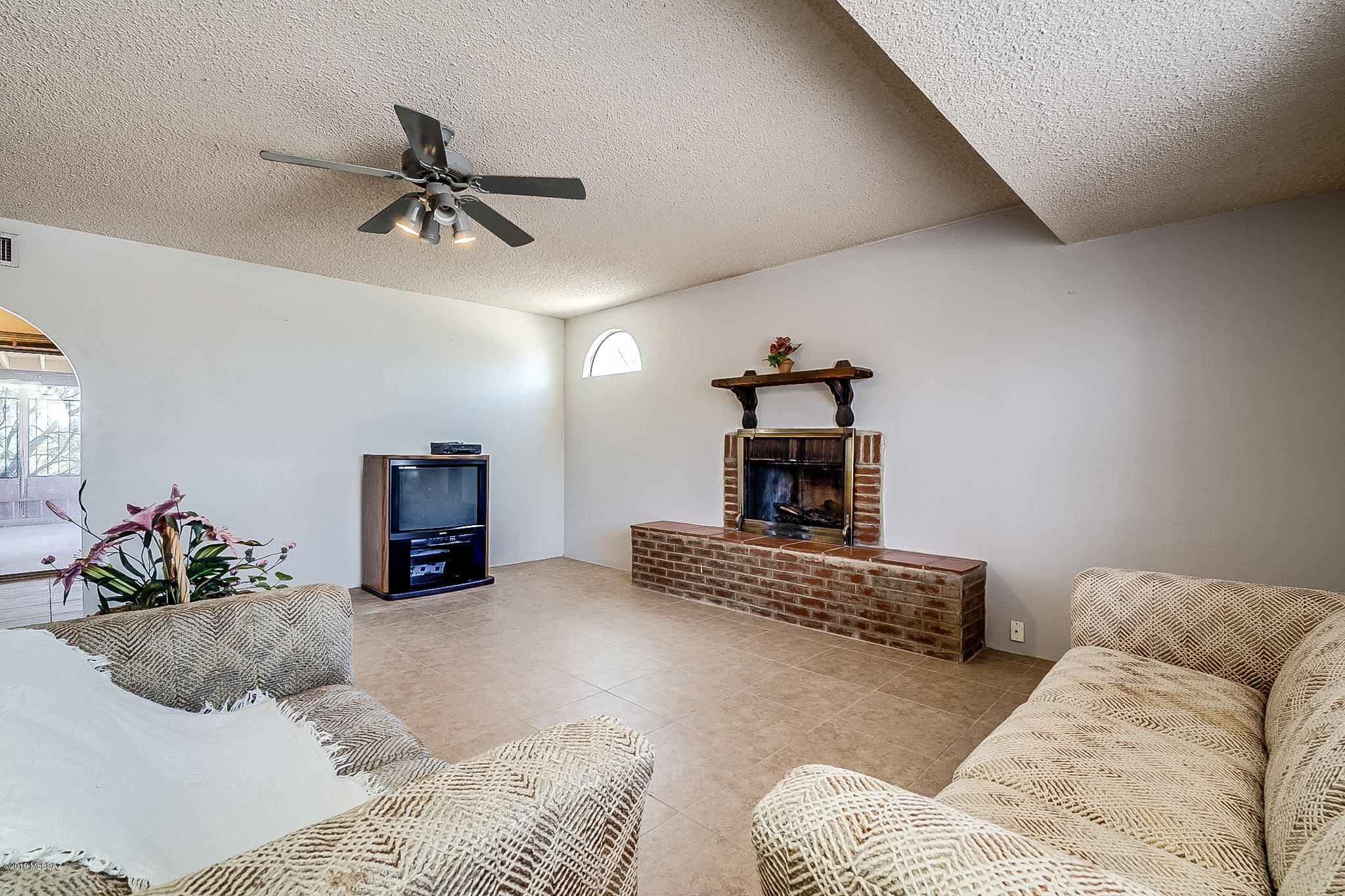 2801 West Ina Road Tucson, AZ 85741 - Photo 7 of 32 Gallery Image 7