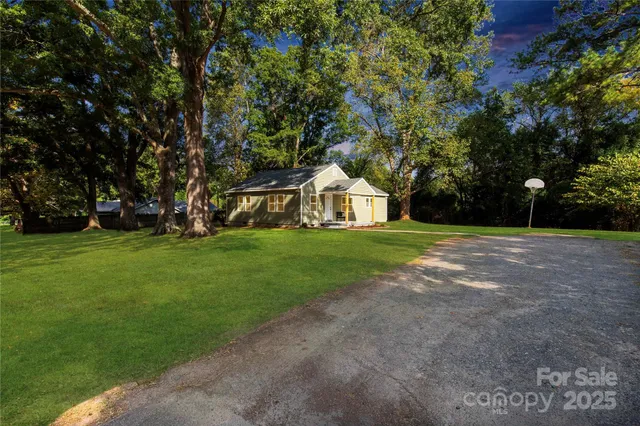 $255,000 | 951 Confederate Avenue, Lancaster, SC 29720