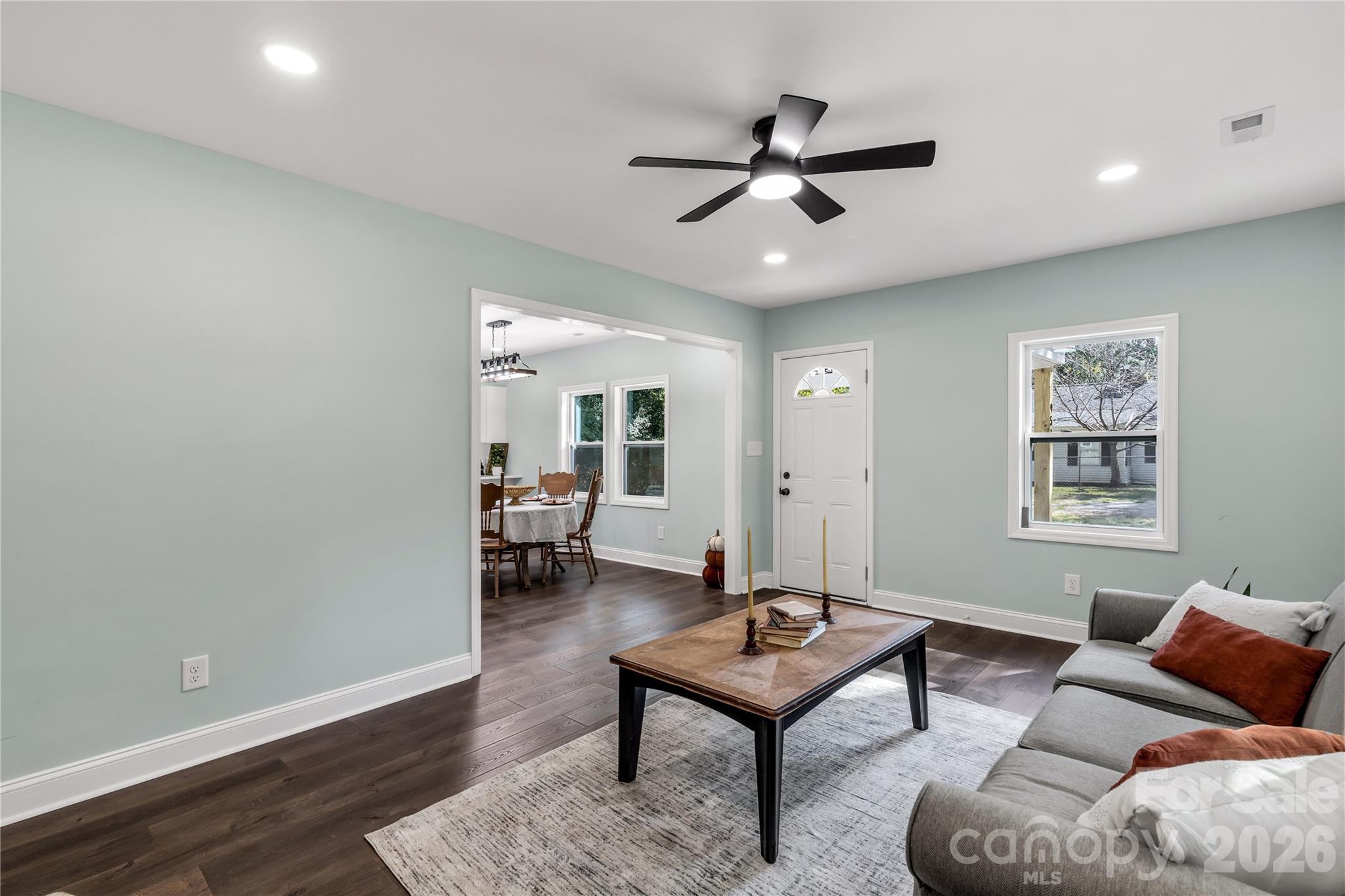 951 Confederate Avenue Lancaster, SC 29720 - Photo 6 of 29 a living room with furniture and a window