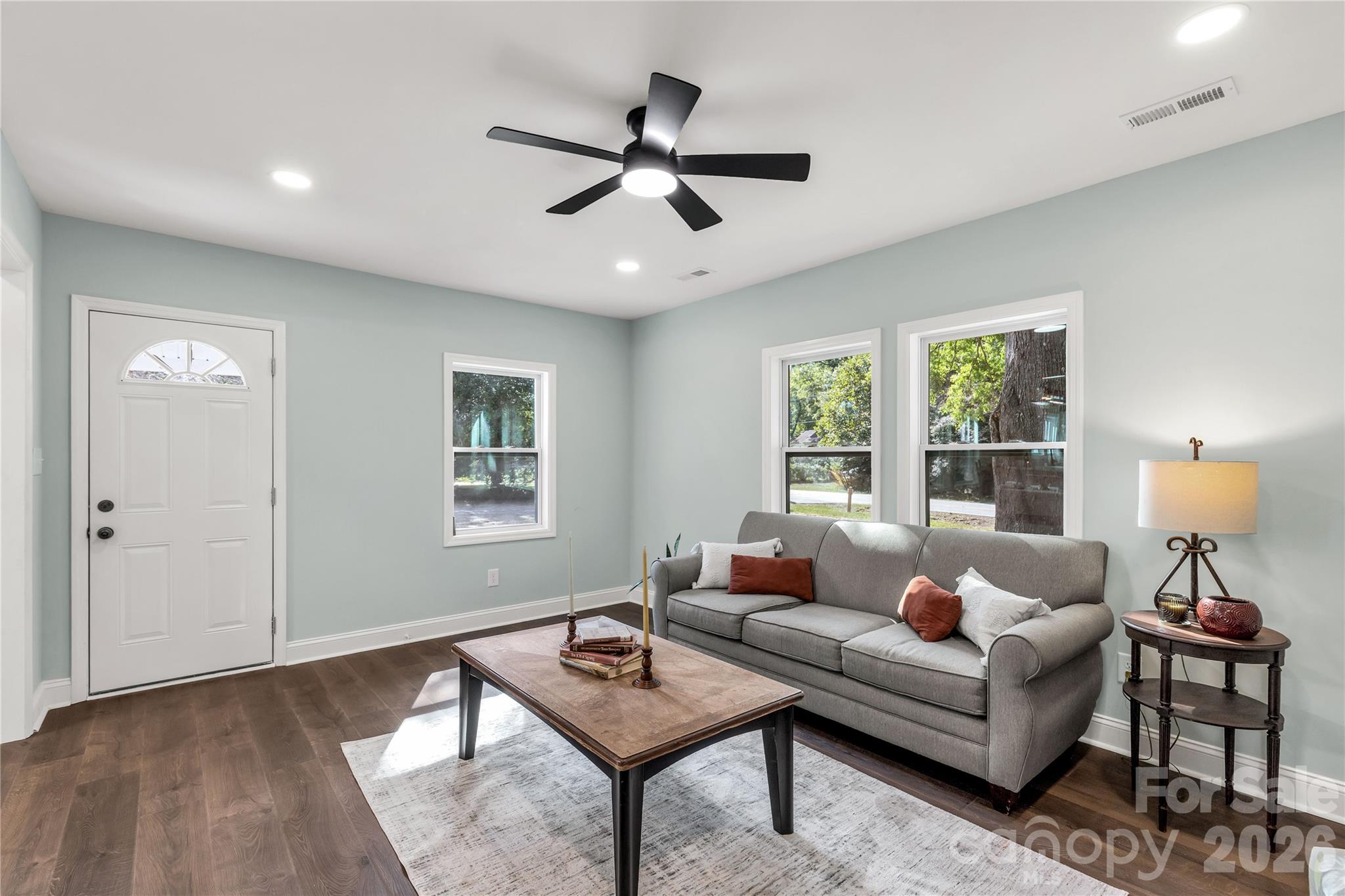 951 Confederate Avenue Lancaster, SC 29720 - Photo 7 of 29 a living room with furniture and a window