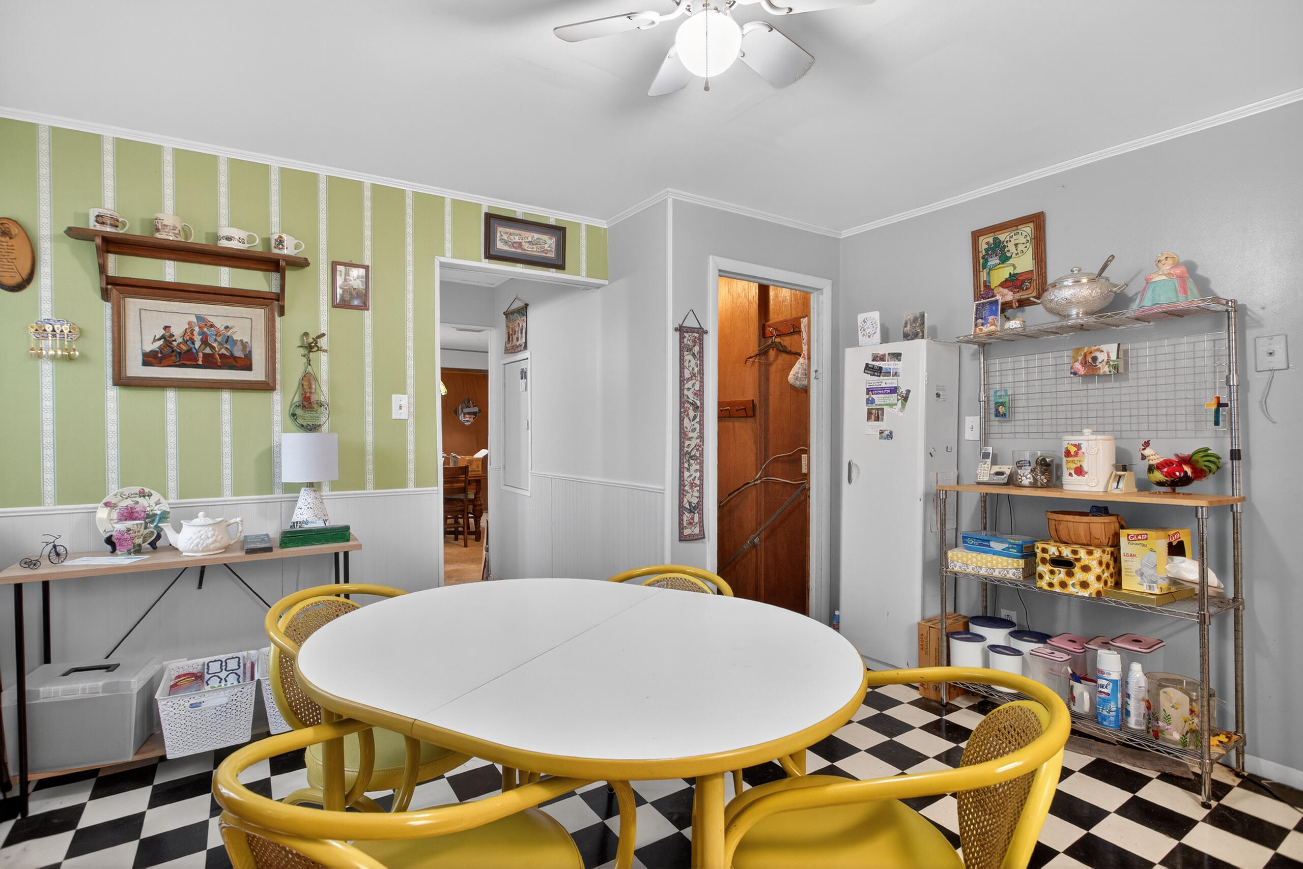 2013 Cooper Street Jackson, MI 49202 - Photo 10 of 27 2013 Cooper Rd, Jackson, MI 49202