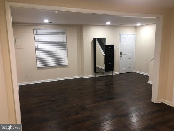 $2,000 | 13013 Townsend Road, Unit A3, Philadelphia, PA 19154