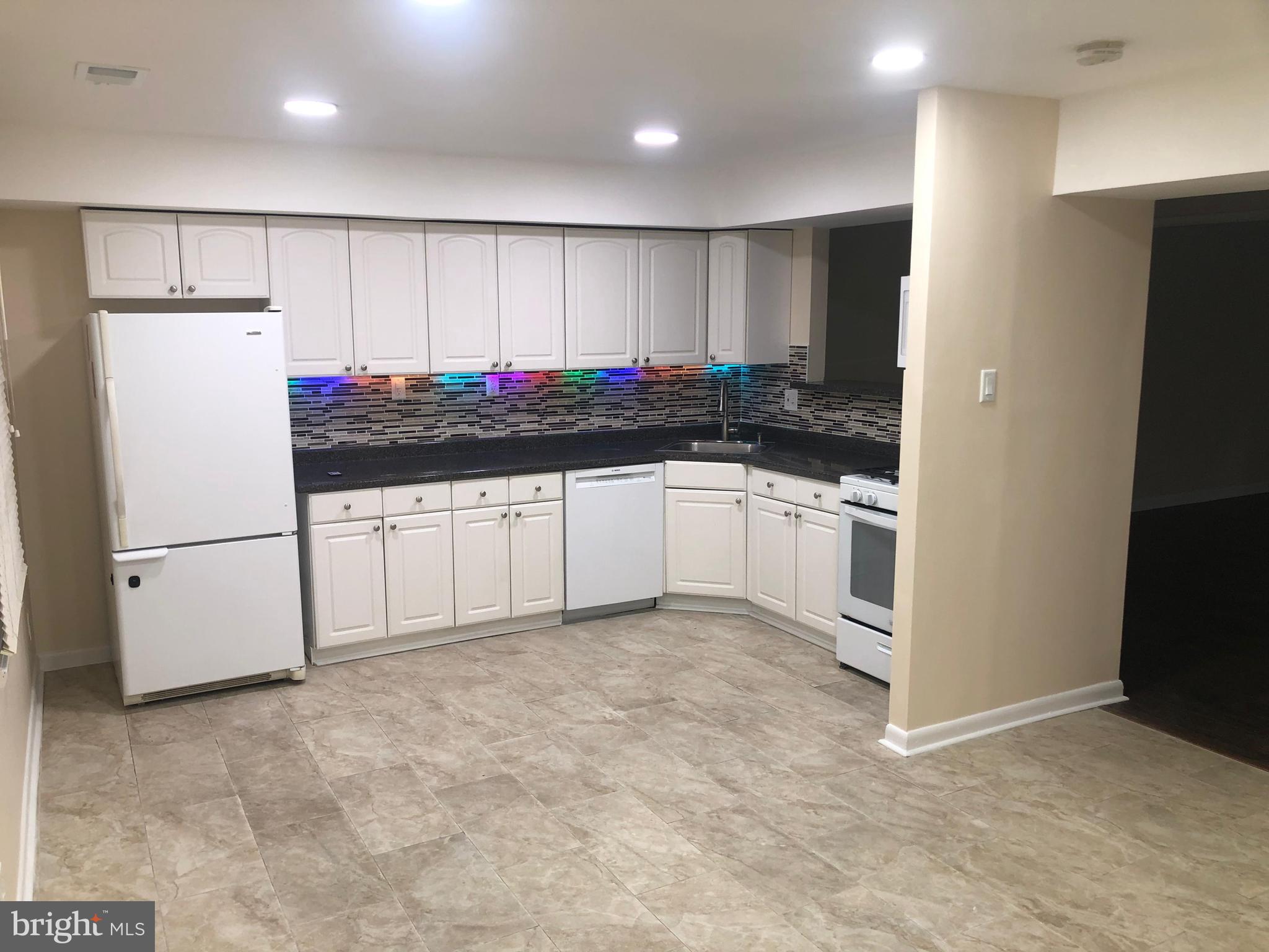 13013 Townsend Road, Unit A3 Philadelphia, PA 19154 - Photo 4 of 23