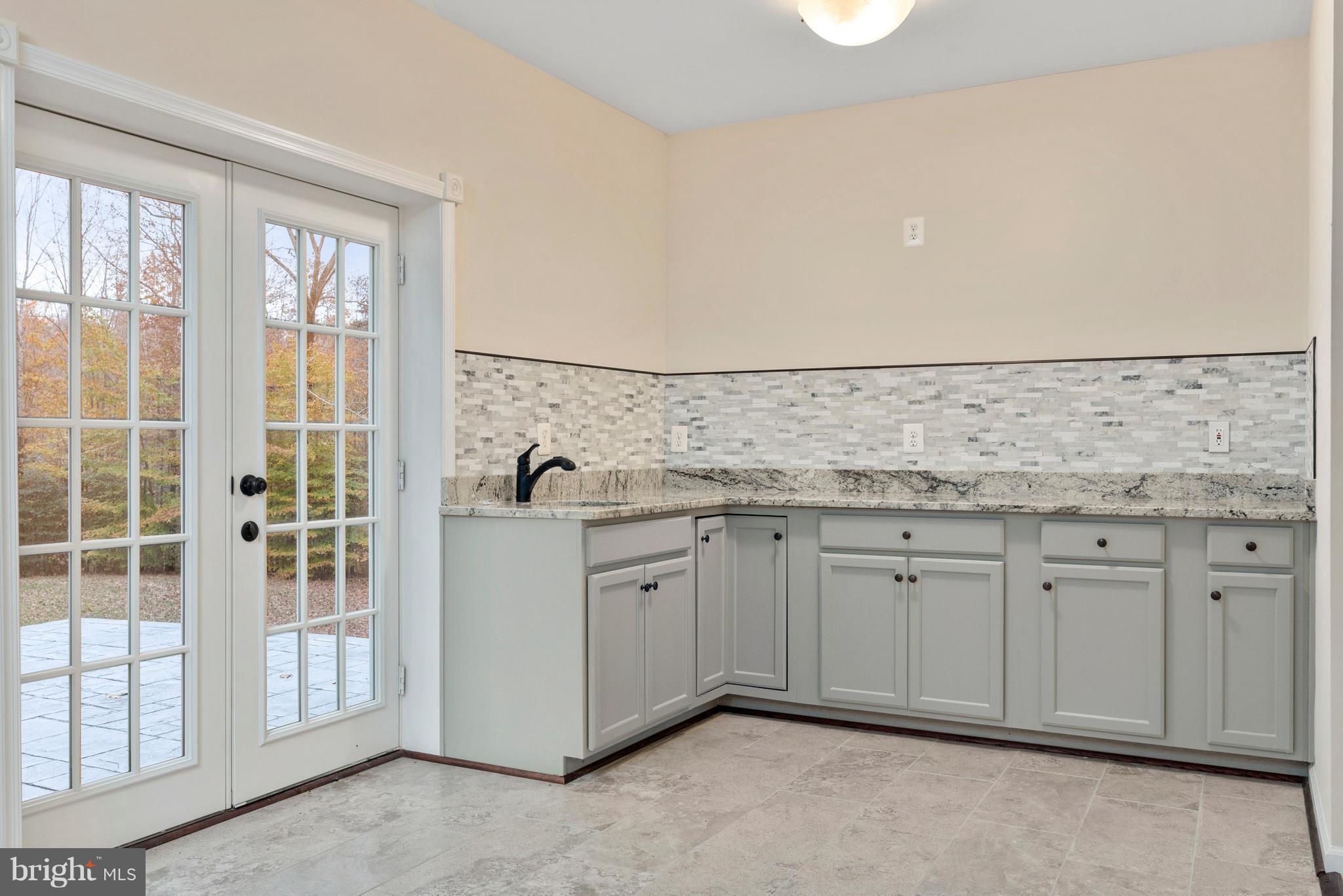 75 Marsh Run Road Fredericksburg, VA 22406 - Photo 26 of 33 Lower Level Wet Bar
