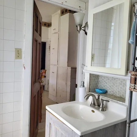 $165,000 | 612 Buffalo Street, Manitowoc, WI 54220