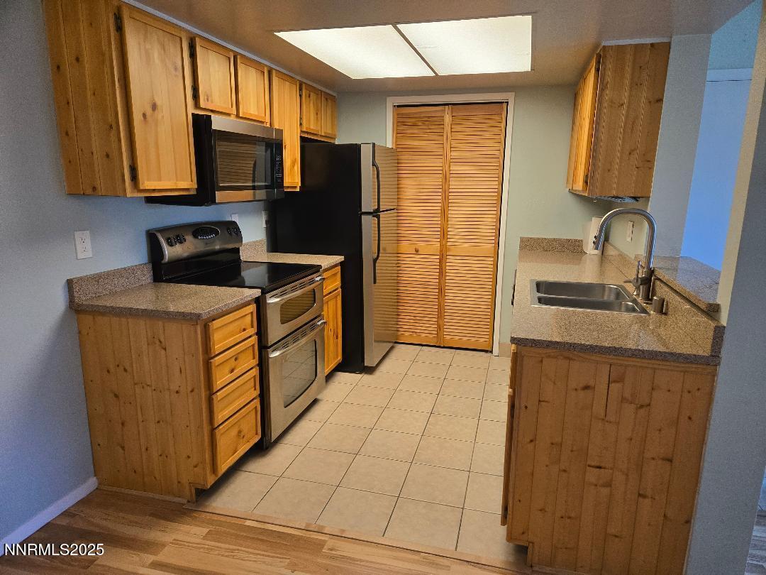 555 East Patriot Boulevard Reno, NV 89511 - Photo 8 of 8 Patriot Kit