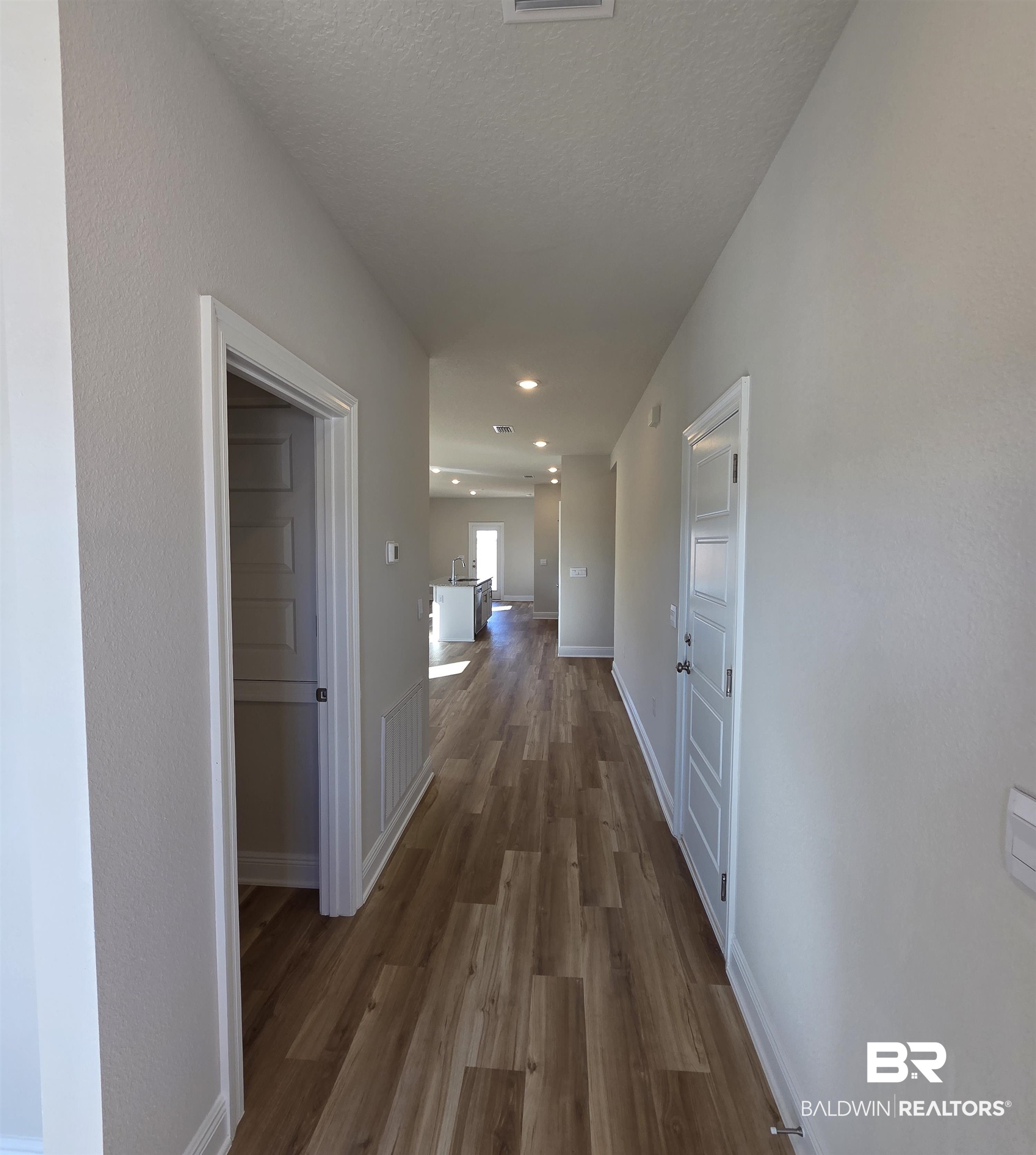 28146 Autumn Lks Circle Elberta, AL 36530 - Photo 4 of 24