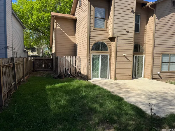 $1,800 | 9730 Silver Moon, San Antonio, TX 78254