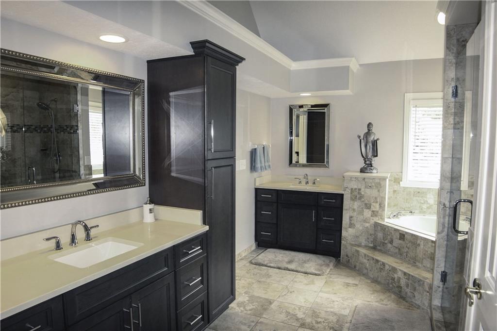 10767 Burning Ridge Lane Fishers, IN 46037 - Photo 14 of 37 Gallery Image 14