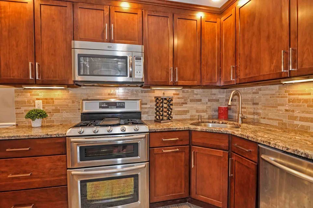 349 Fulton Street, Unit 10 Medford, MA 02155 - Photo 13 of 27