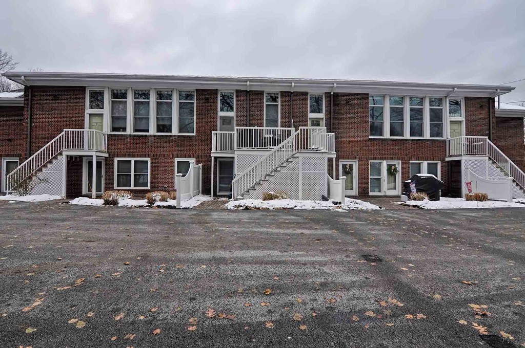 349 Fulton Street, Unit 10 Medford, MA 02155 - Photo 25 of 27