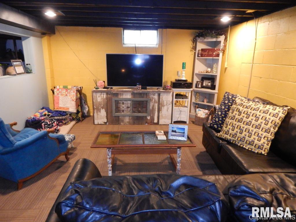 3642 Lancaster Road Springfield, IL 62703 - Photo 15 of 17