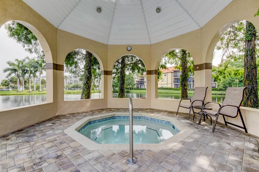2400 Feather Sound Drive, Unit 123 Clearwater, FL 33762 - Photo 16 of 25 Gallery Image 16