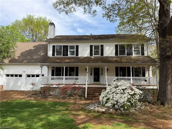 $385,000 | 3226 Derby Circle, High Point, NC 27265