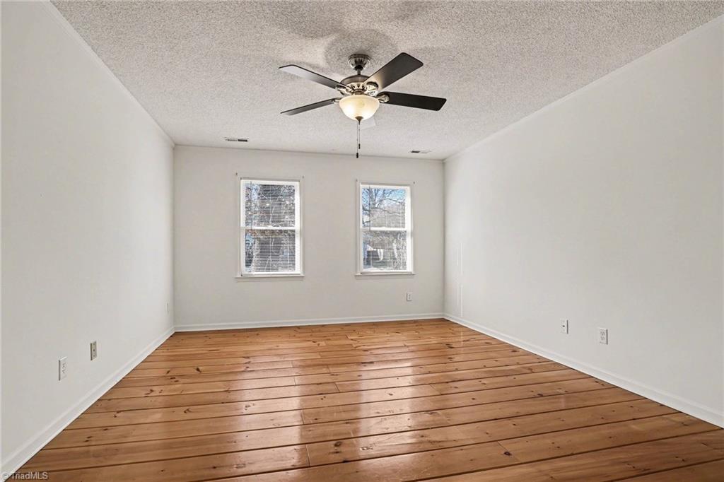 3226 Derby Circle High Point, NC 27265 - Photo 14 of 22